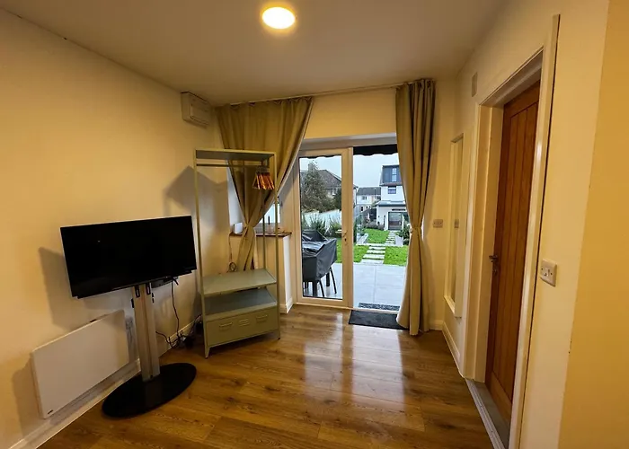 Garden ブリストル